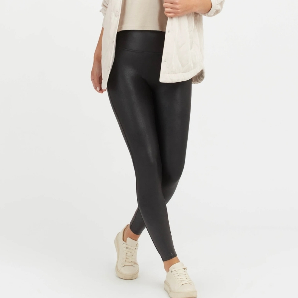 Spanx Faux Leather Leggings Black M